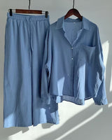 Blau